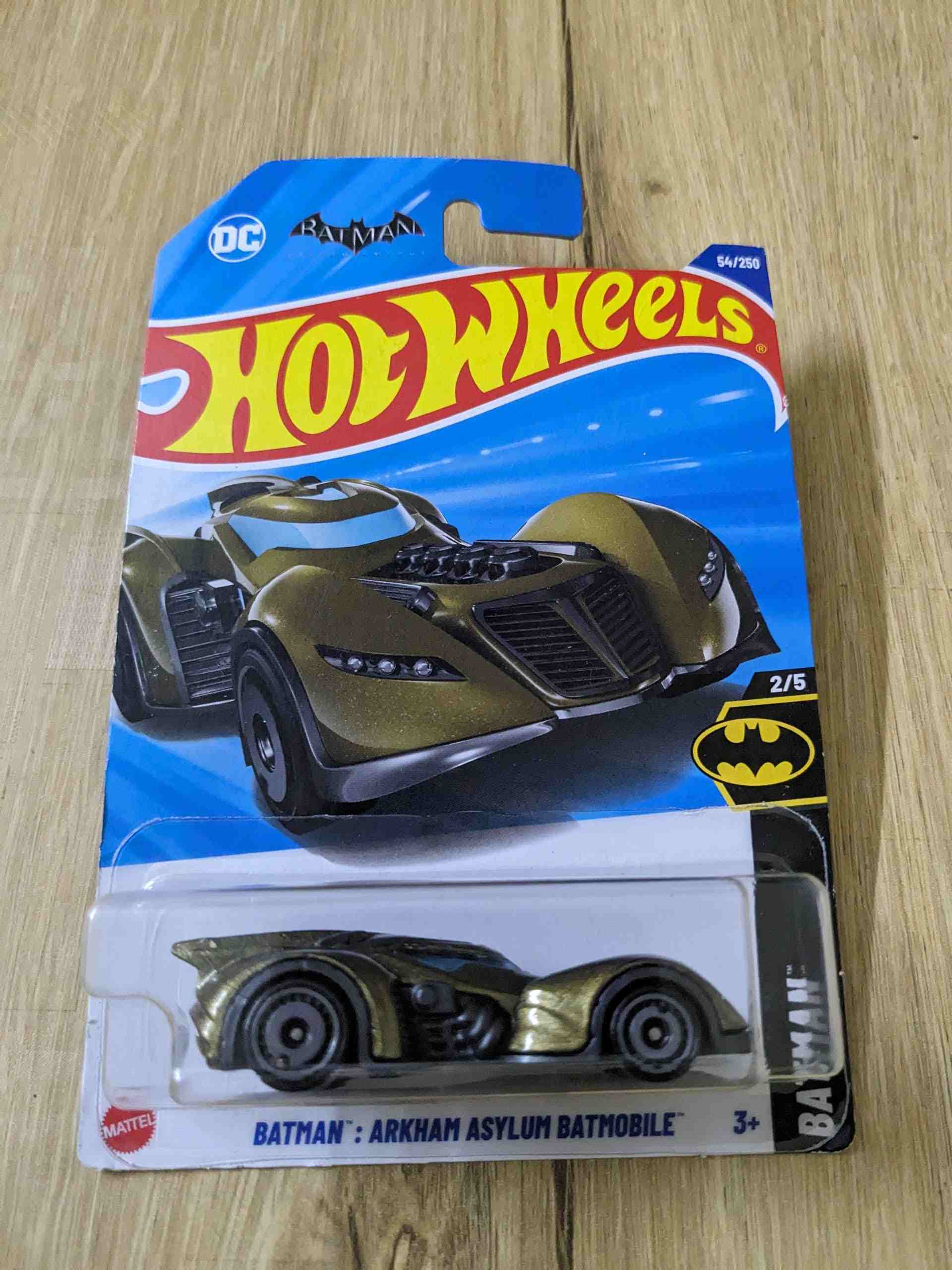 Batman Arkham Asylum Batmobile